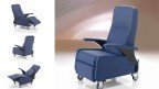 Le fauteuil est équipé d'un mécanisme de relaxation manuelle standard à 3 positions.