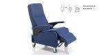 Le fauteuil est équipé d'un mécanisme de relaxation manuelle standard à 3 positions.