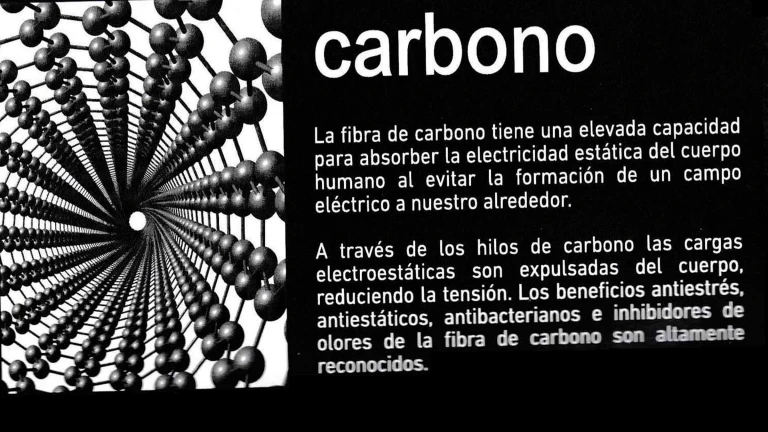Oreiller viscoélastique avec fibre de carbone active