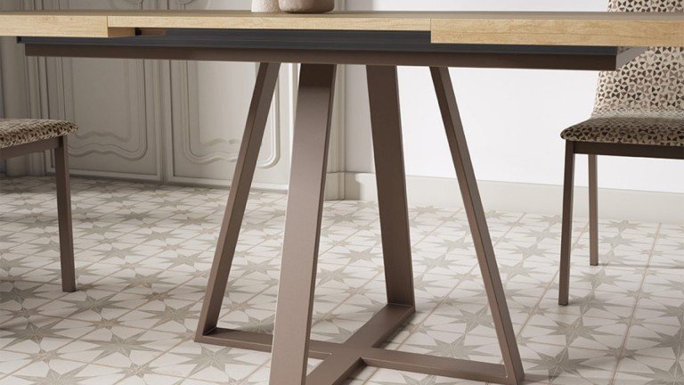 Table bois extensible pied métal