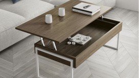 Table basse relevable en bois massif