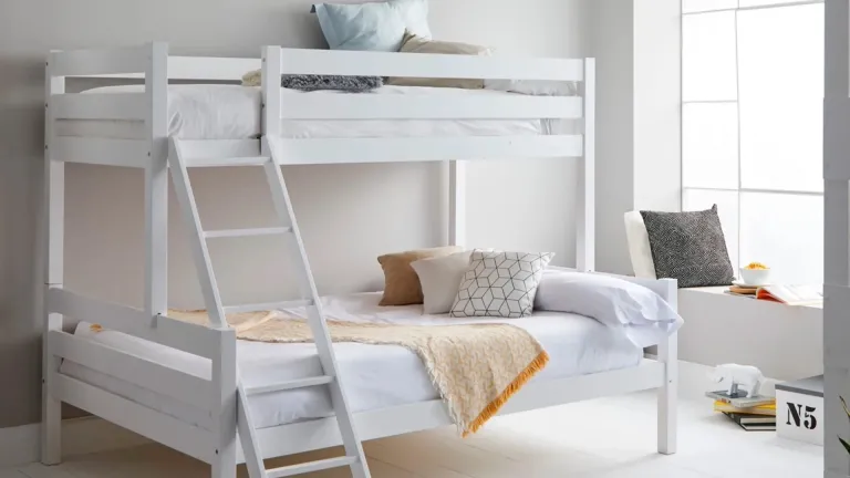 Lit superposé en bois massif écologique