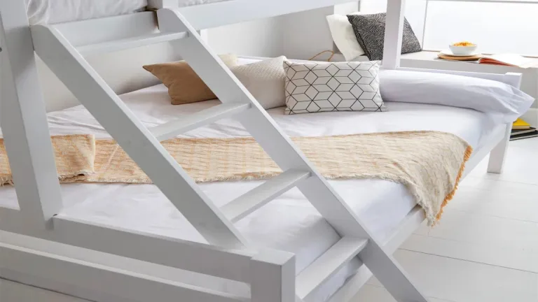 Lit superposé en bois massif écologique