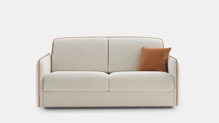 Avec un matelas de 18 cm pour un confort optimal