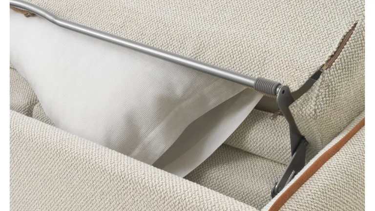 Avec un matelas de 18 cm pour un confort optimal