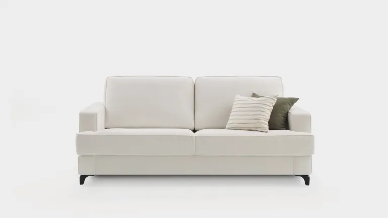 Avec un matelas de 15 cm pour un confort optimal