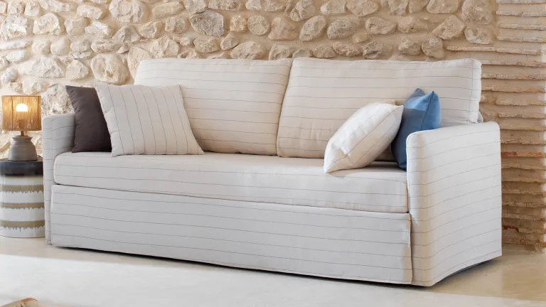Avec un matelas de 16 cm pour le couchage quotidien