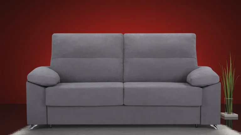 L'assise, les accoudoirs et les dossiers sont entièrement déhoussables pour faciliter le nettoyage