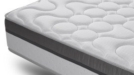 Son noyau de 16 cm de HR de 45 kg de densité moyenne convient aux lits escamotables et aux lits coffre